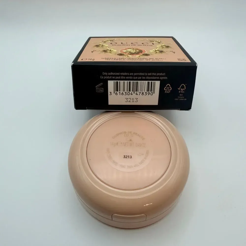 Gucci cushion de